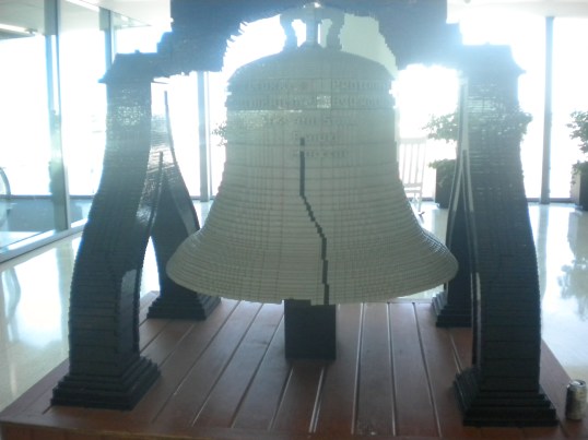 Like the Liberty Bell, the US Air service out of Philadelphia needs fixed