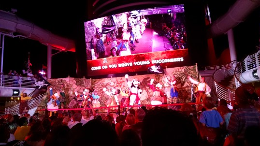 pirate-night-show